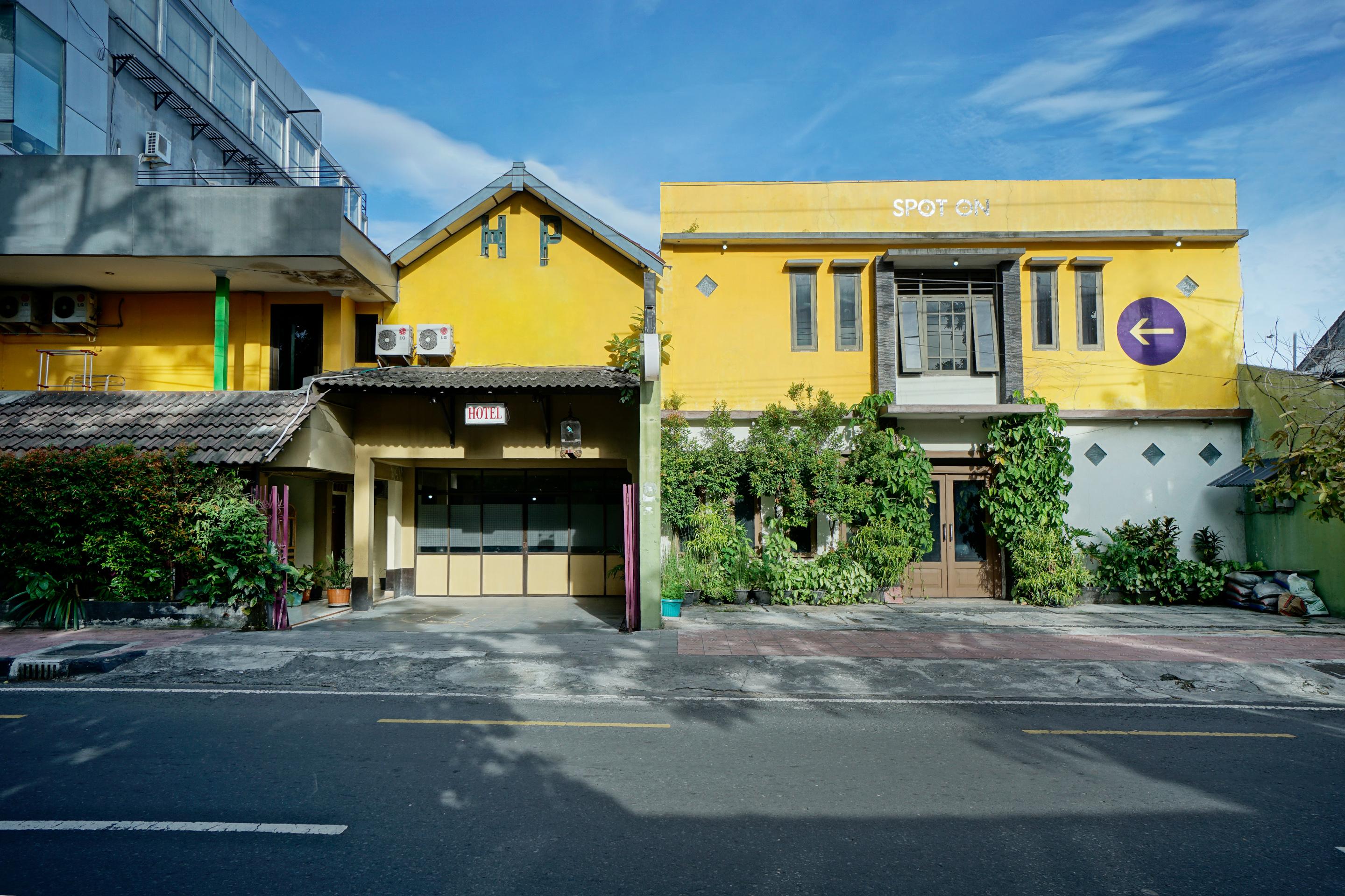 Ngabean Hotel Pelangi Hs מראה חיצוני תמונה