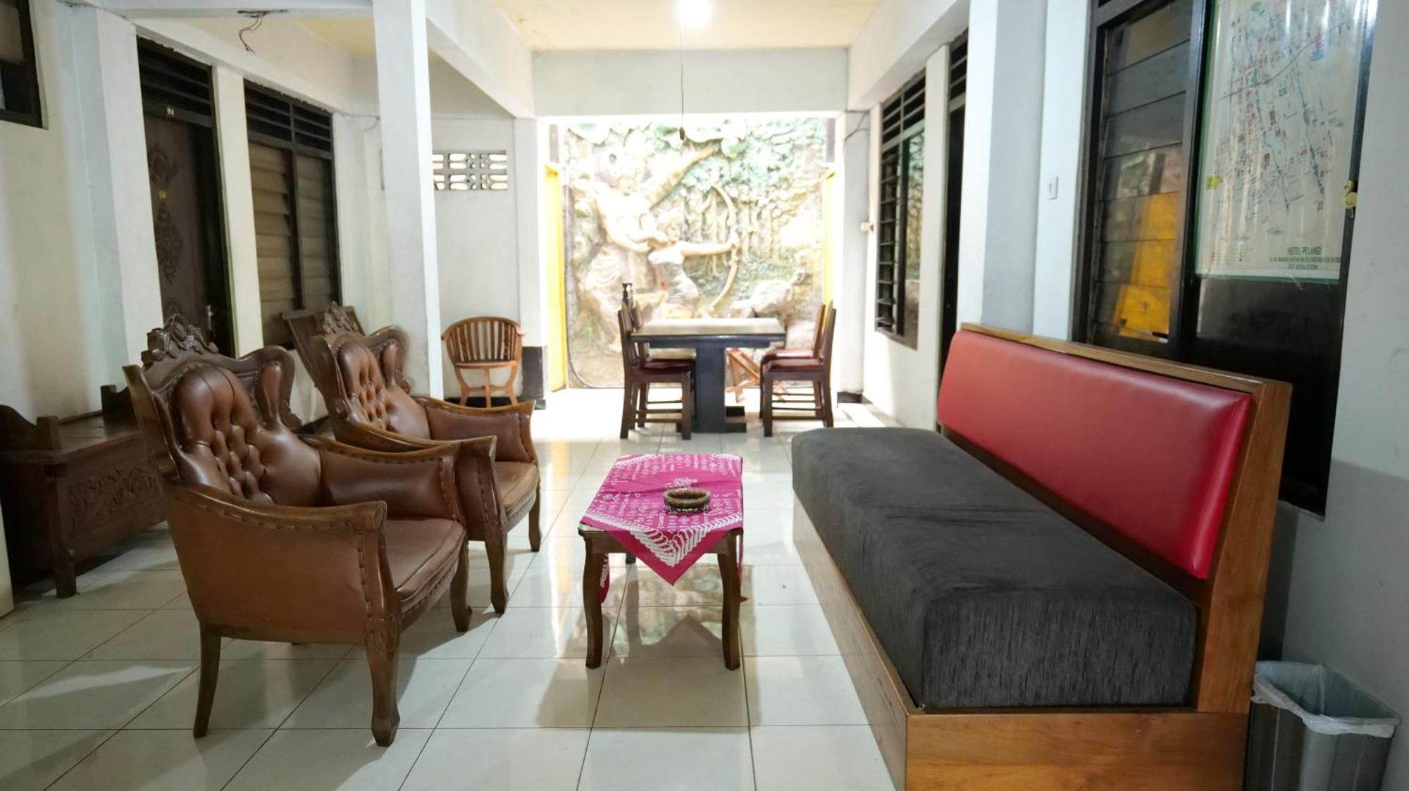 Ngabean Hotel Pelangi Hs מראה חיצוני תמונה