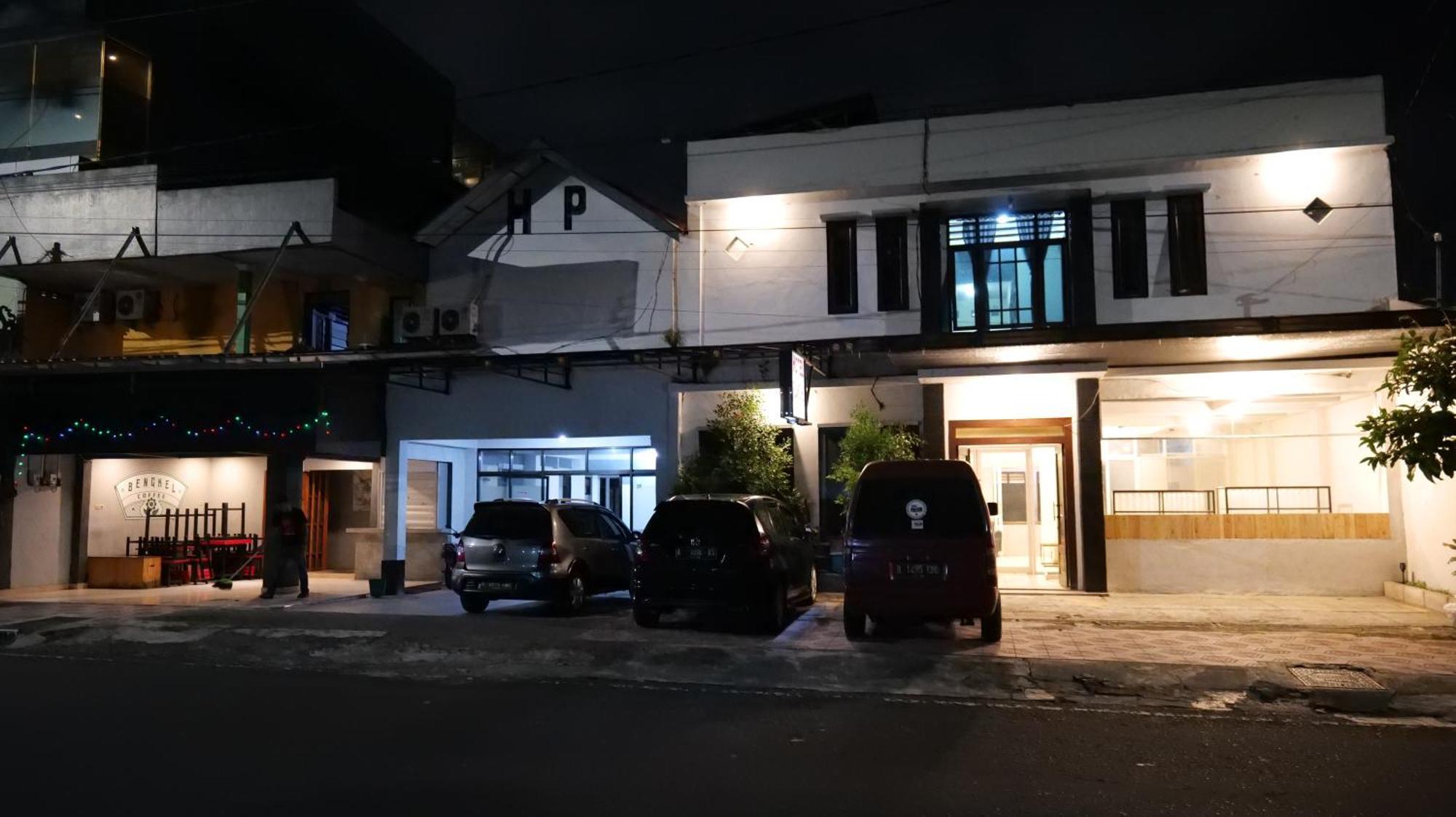 Ngabean Hotel Pelangi Hs מראה חיצוני תמונה